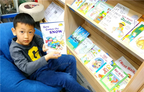 1個(gè)月閱讀21本書 累計(jì)1917個(gè)單詞——學(xué)員Jay的逆襲之路